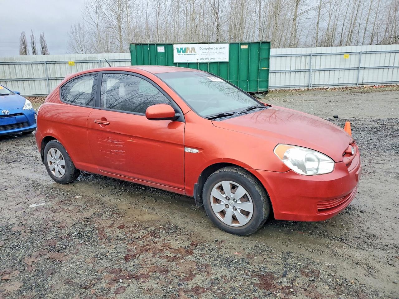 2010 HYUNDAI ACCENT BLUE photo 4