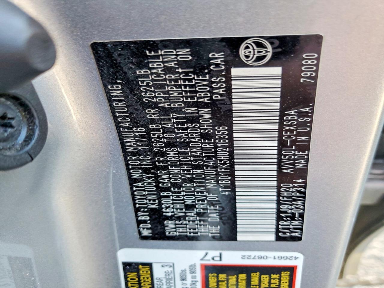 2017 TOYOTA CAMRY HYBRID photo 12