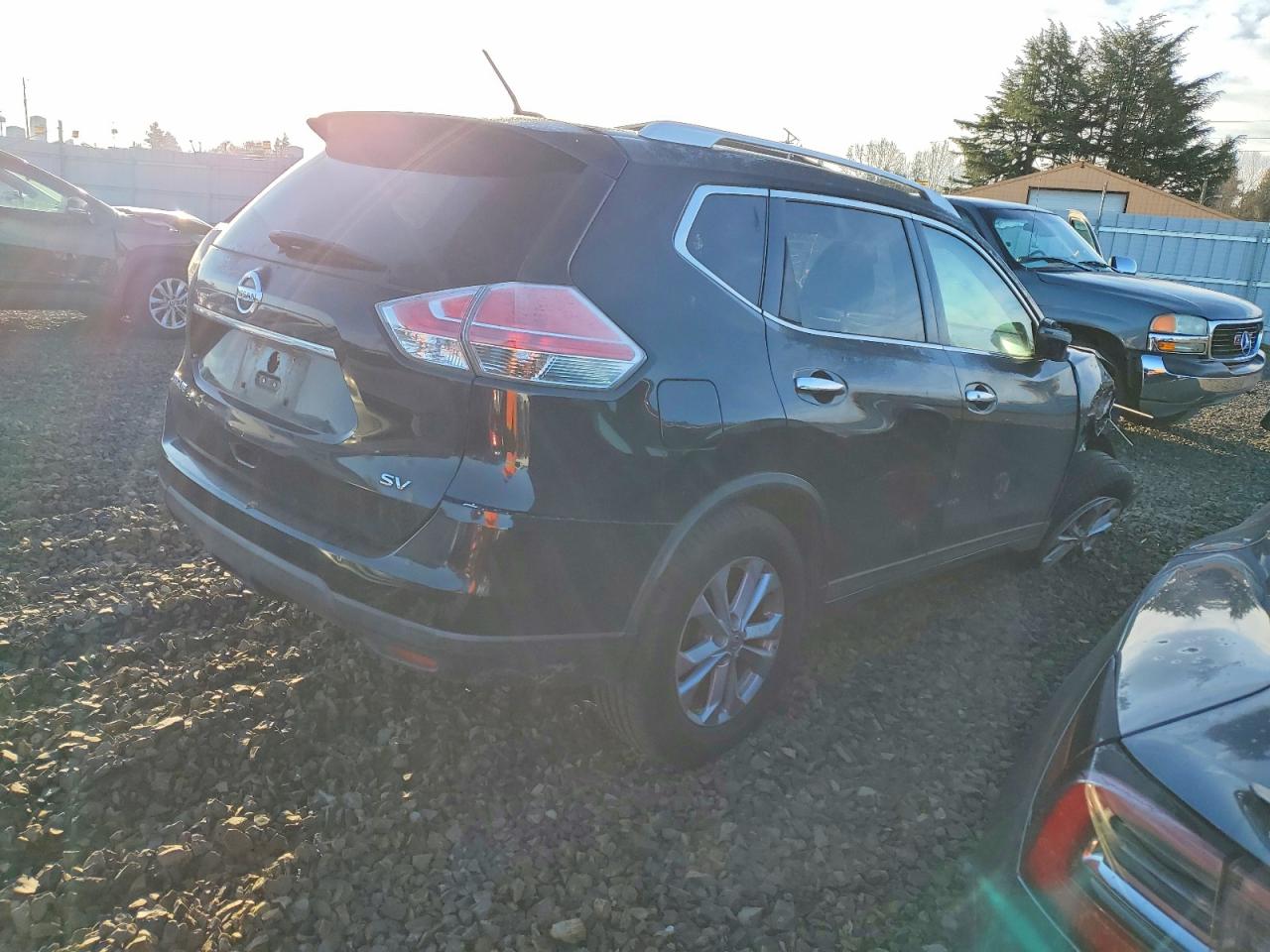 2016 NISSAN ROGUE S photo 5