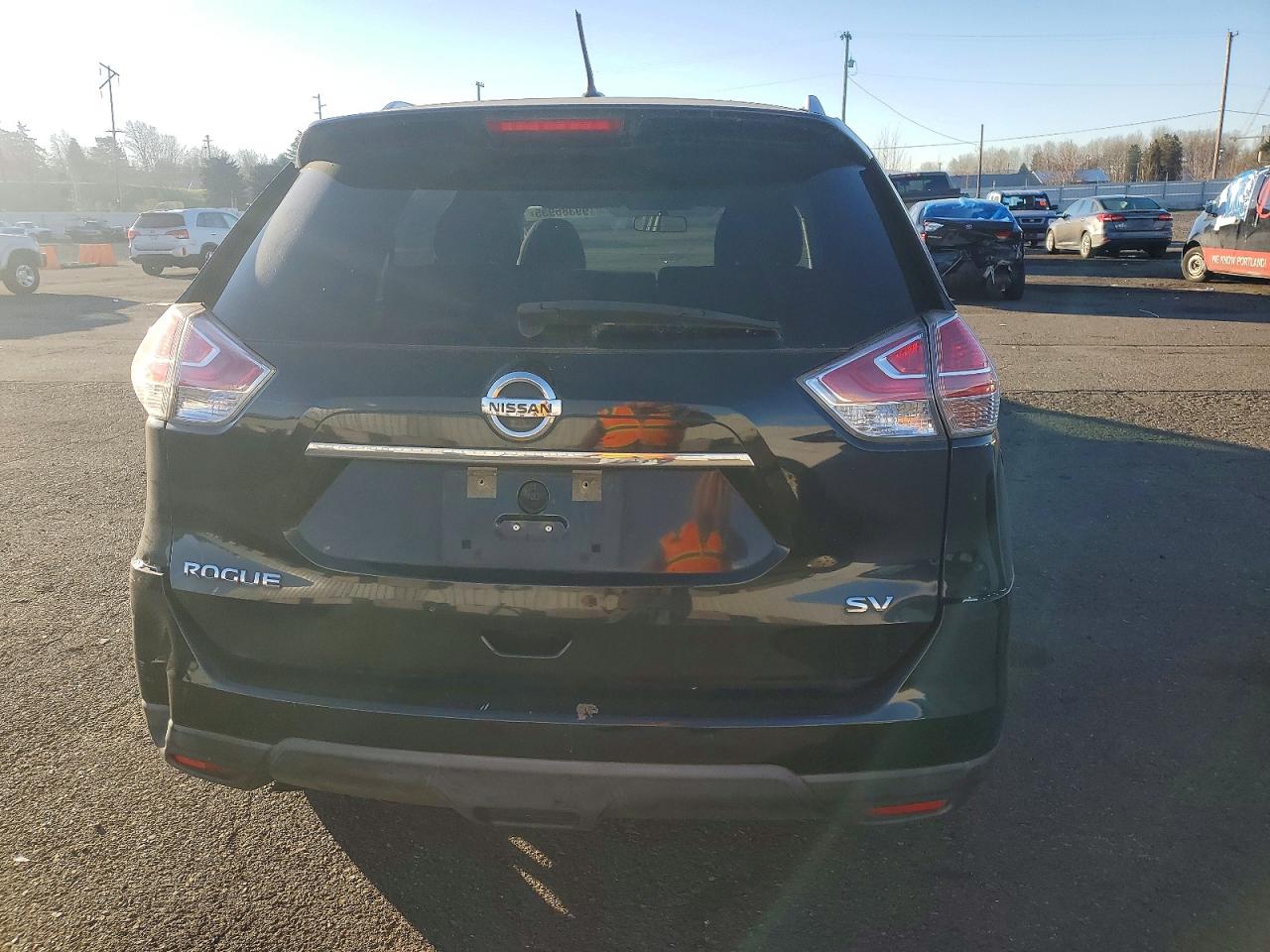 2016 NISSAN ROGUE S photo 11