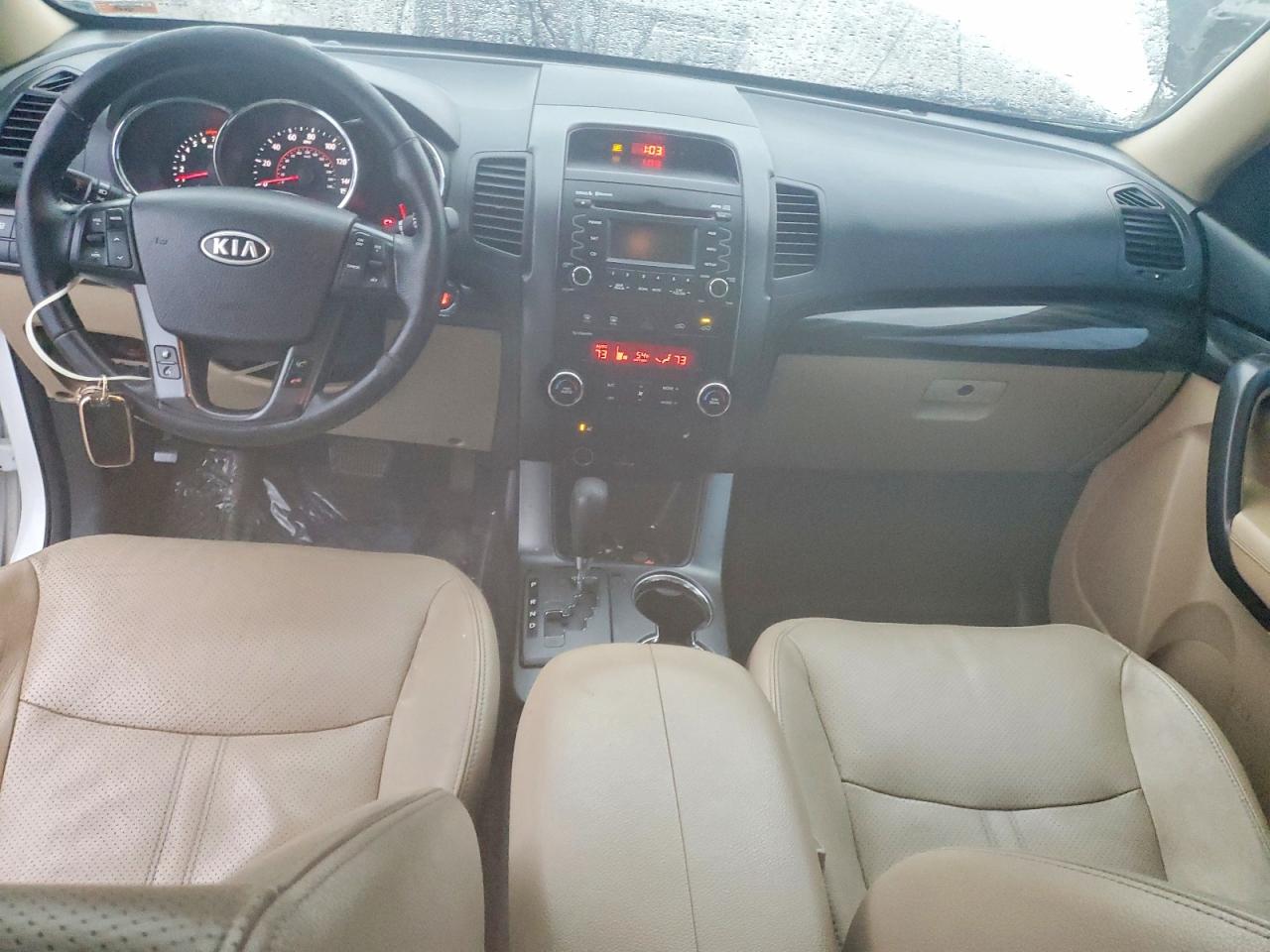 2011 KIA SORENTO EX photo 8