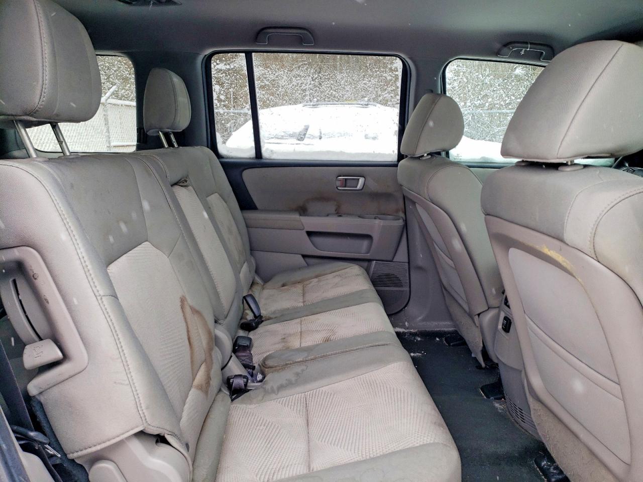 2013 HONDA PILOT LX photo 11