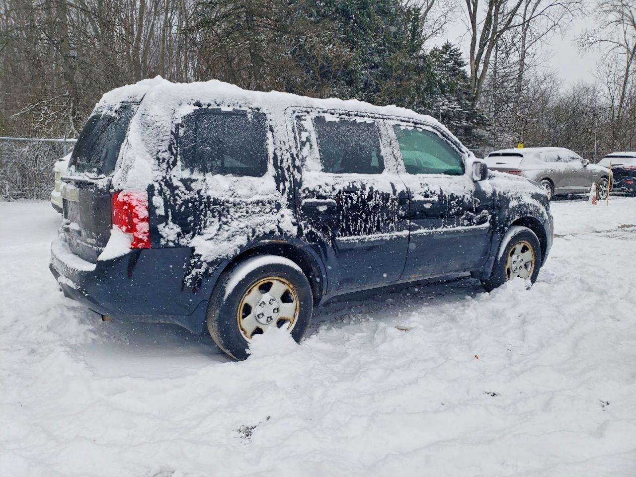 2013 HONDA PILOT LX photo 3