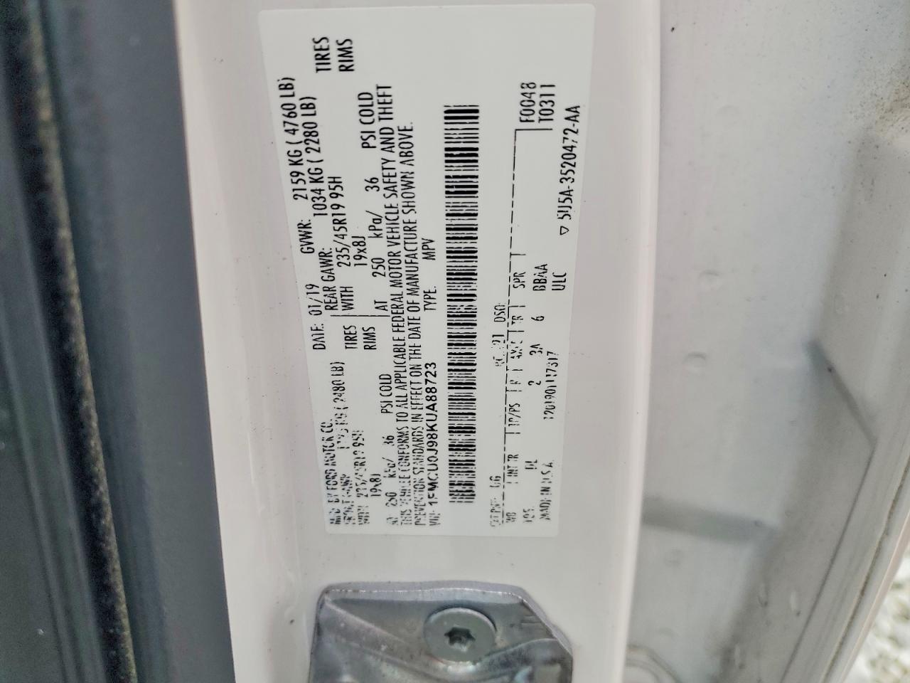 2019 FORD ESCAPE TITANIUM photo 13