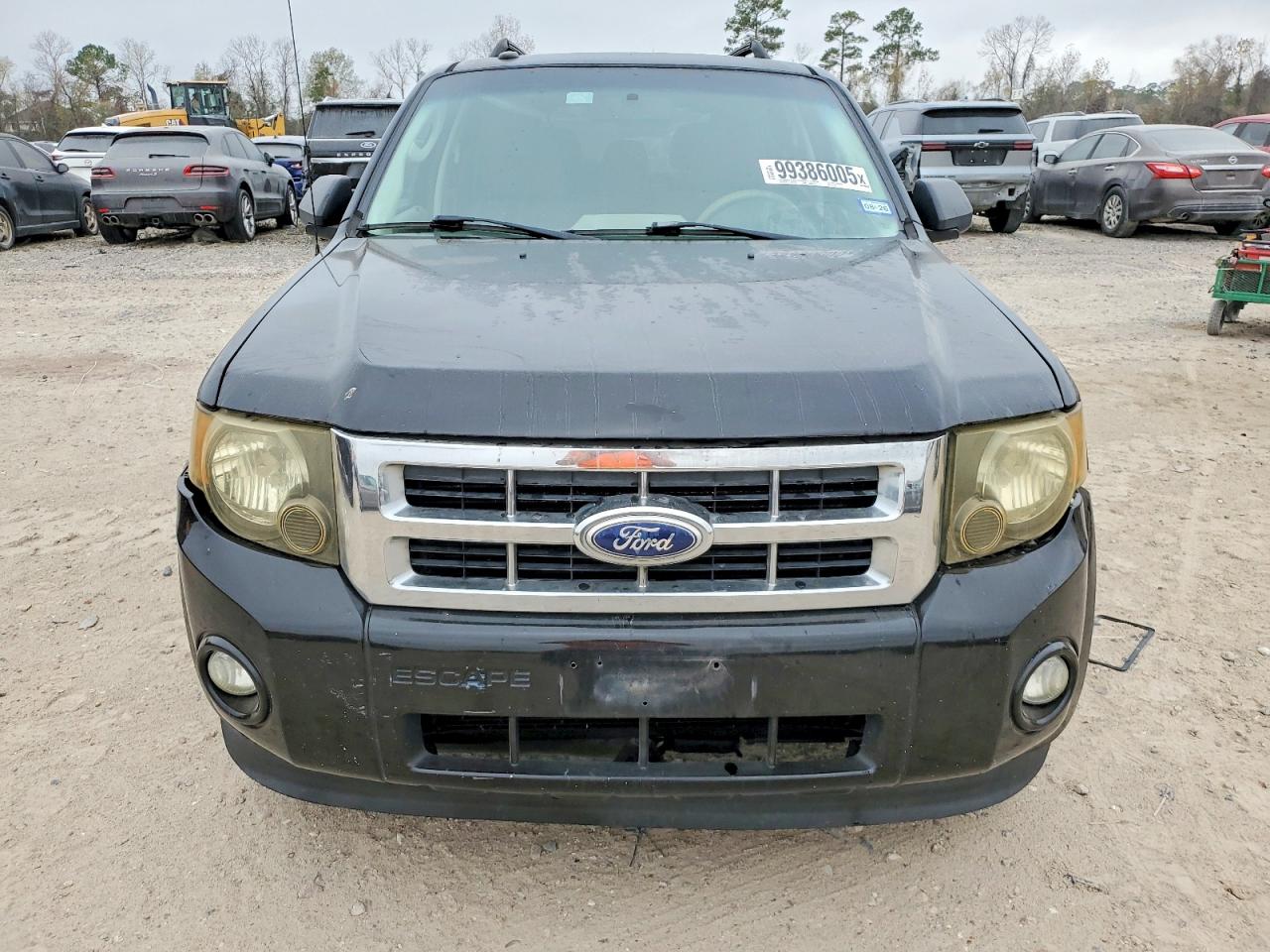 2010 FORD ESCAPE XLT photo 5