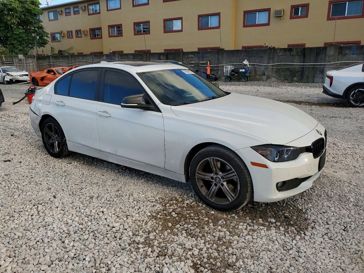 2014 BMW 320 I XDRIVE photo 4