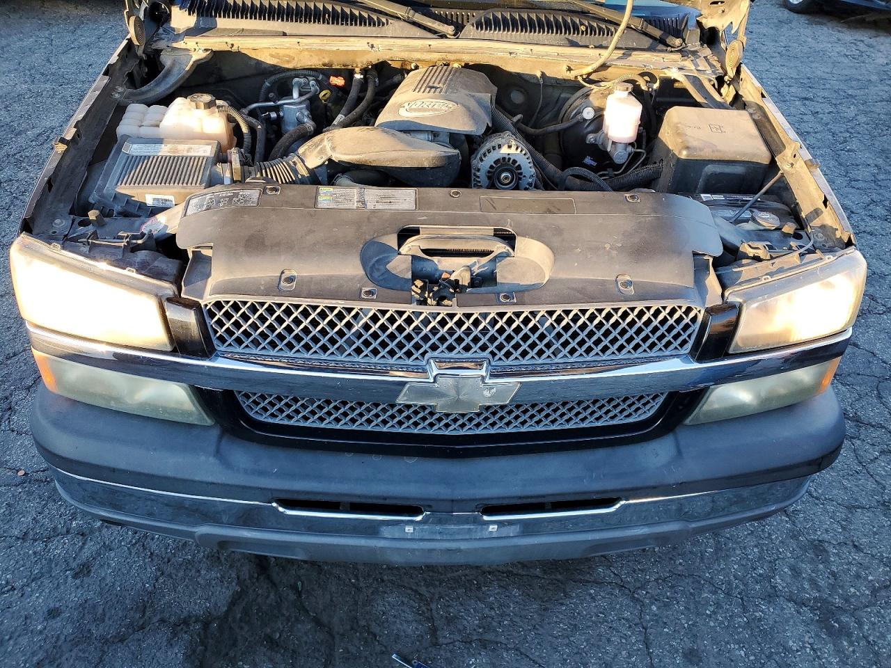2005 CHEVROLET SILVERADO C1500 photo 11