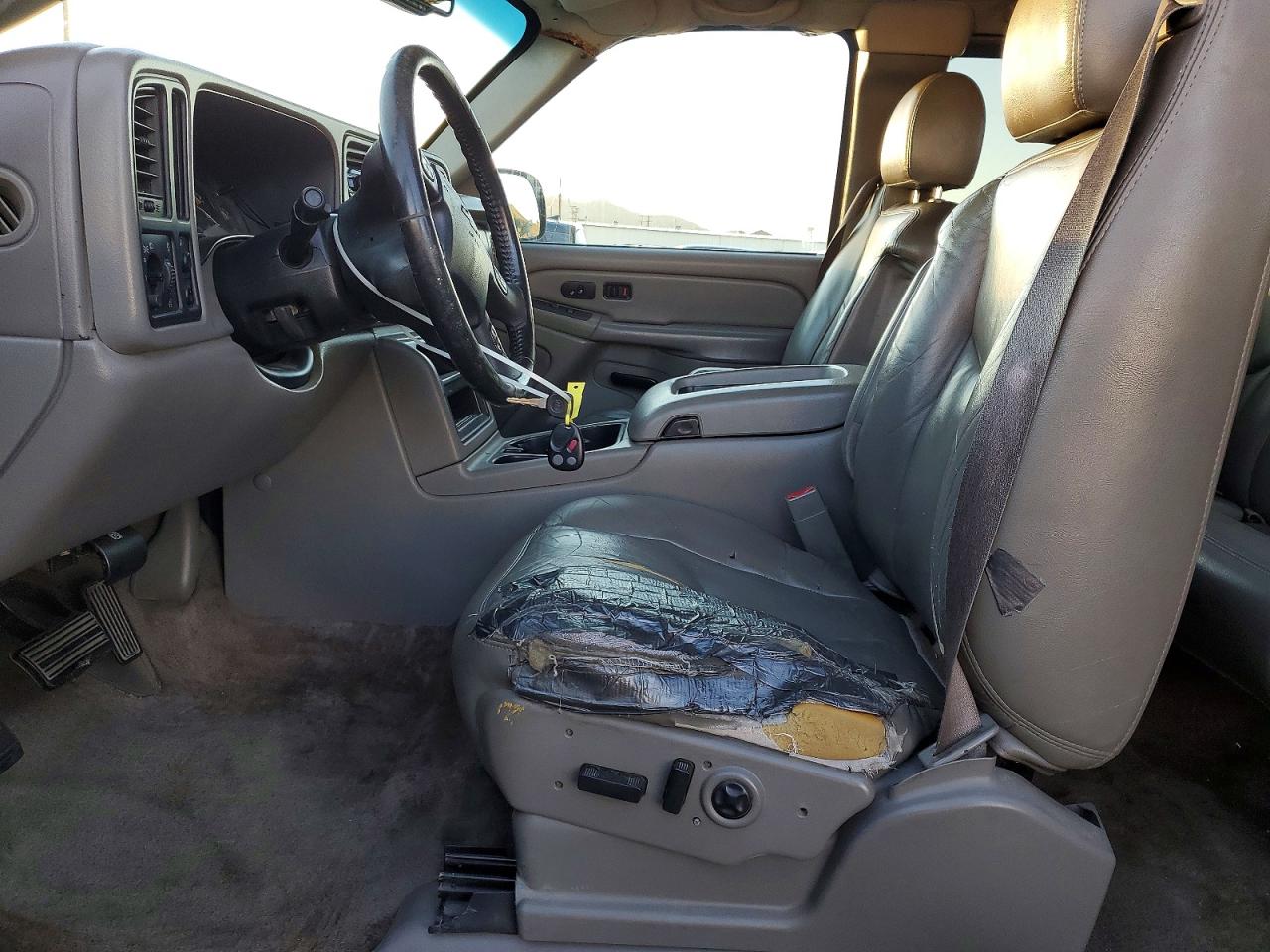 2005 CHEVROLET SILVERADO C1500 photo 7