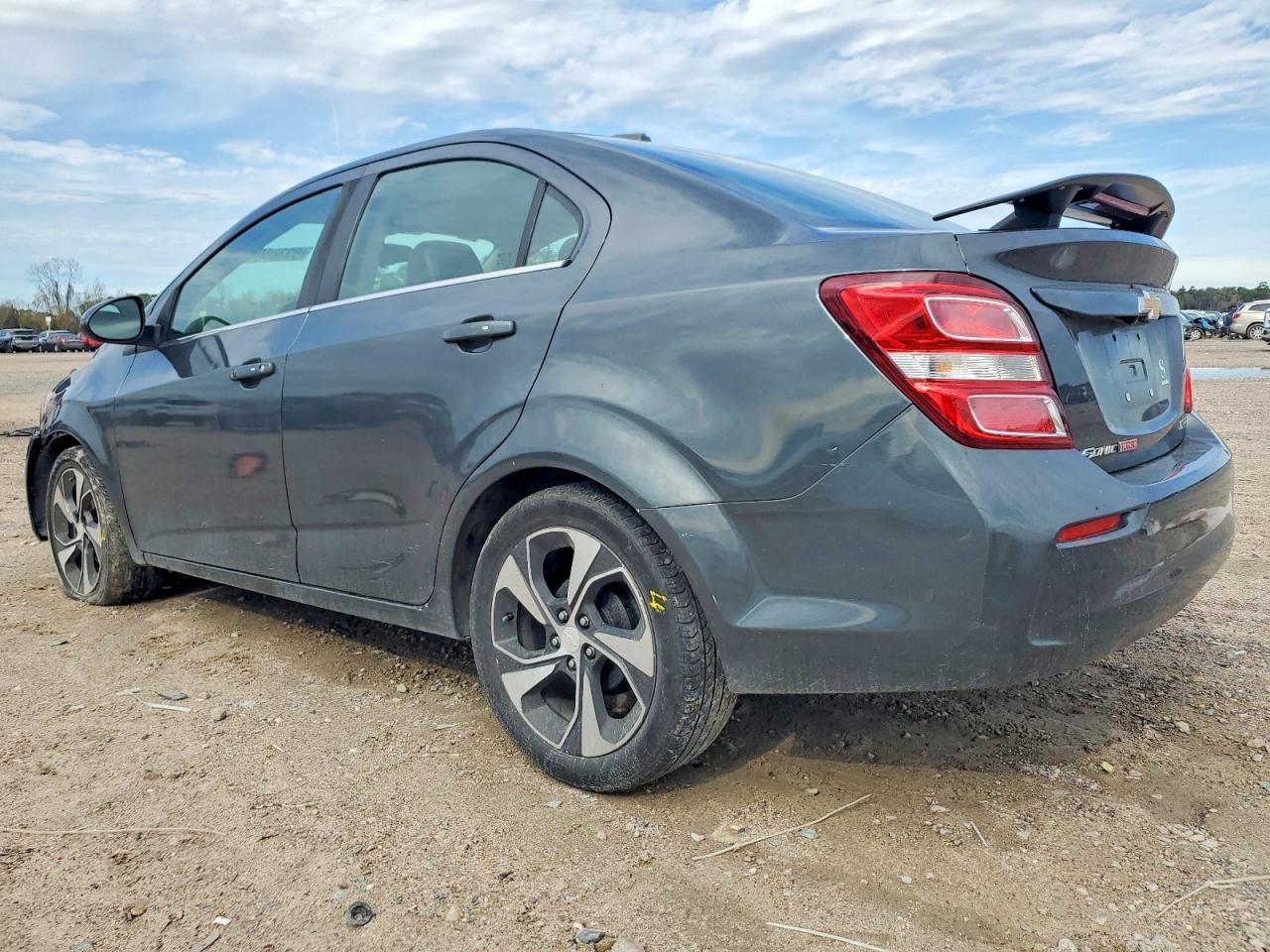 2017 CHEVROLET SONIC PREMIER photo 2