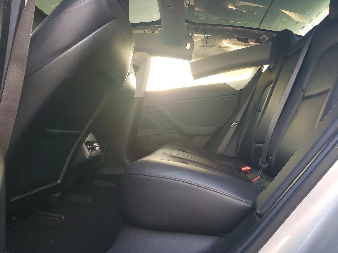 2018 TESLA MODEL 3 photo 19