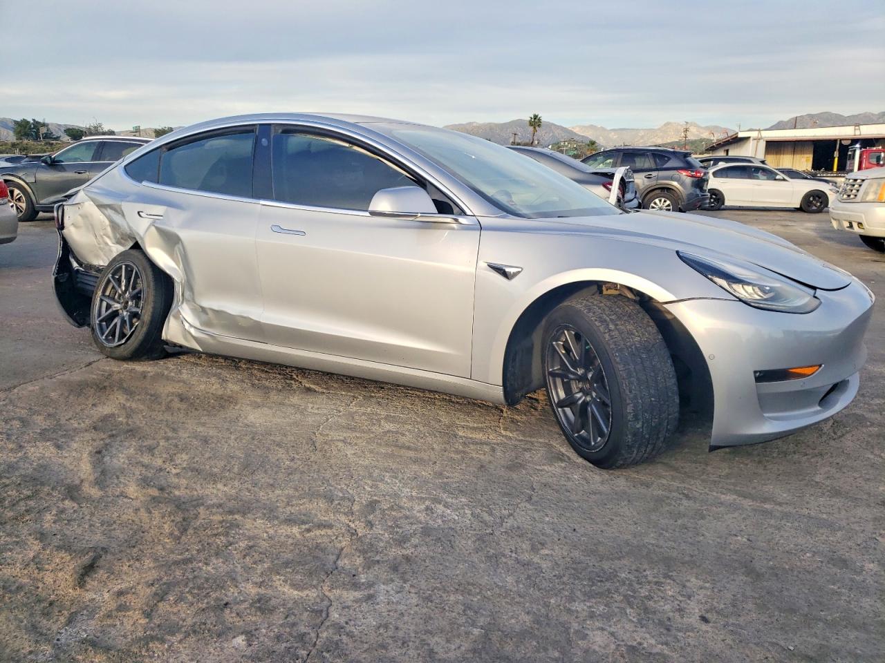 2018 TESLA MODEL 3 photo 7