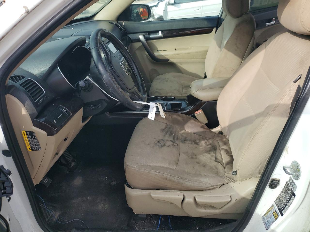 2014 KIA SORENTO LX photo 7