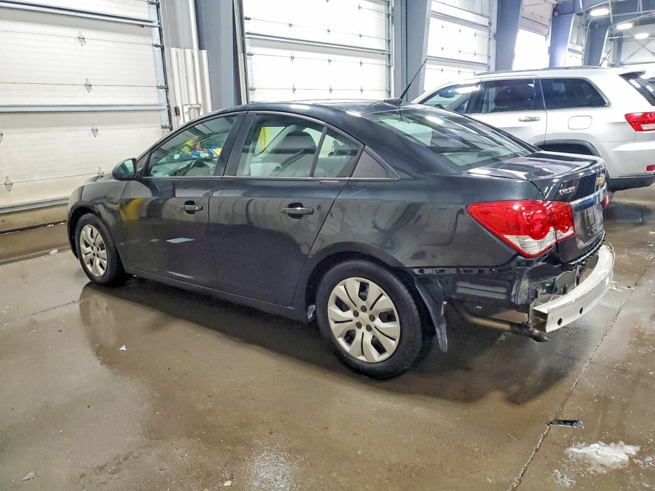 2013 CHEVROLET CRUZE LS photo 2