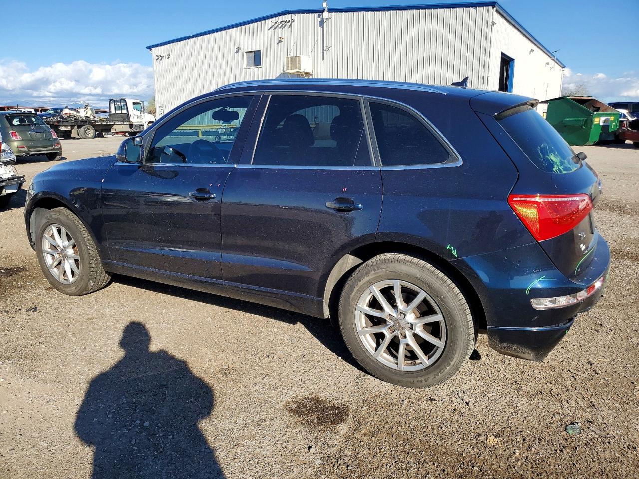 2010 AUDI Q5 PREMIUM PLUS photo 2