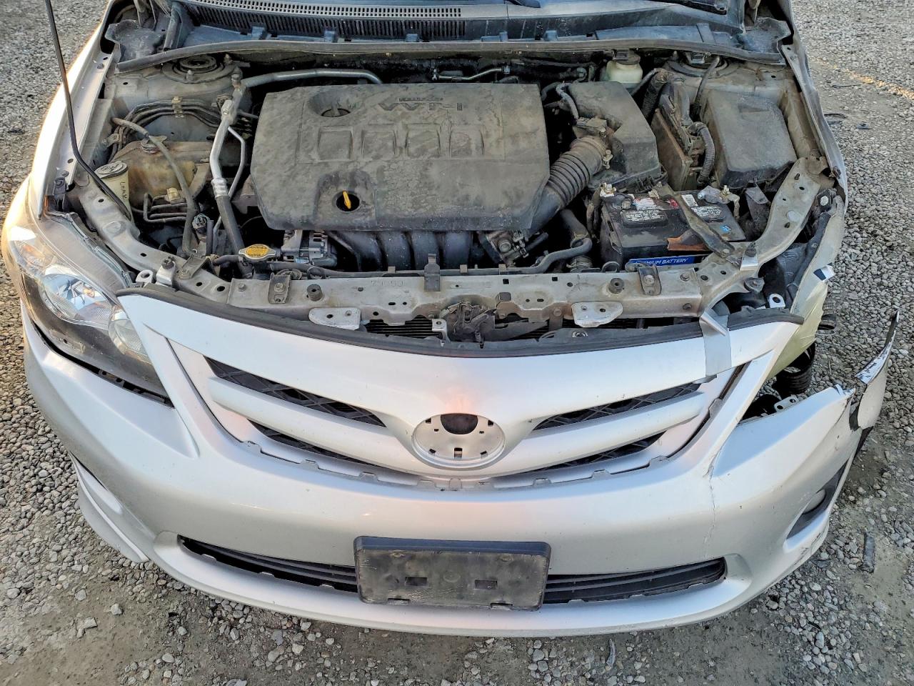 2011 TOYOTA COROLLA BASE photo 11
