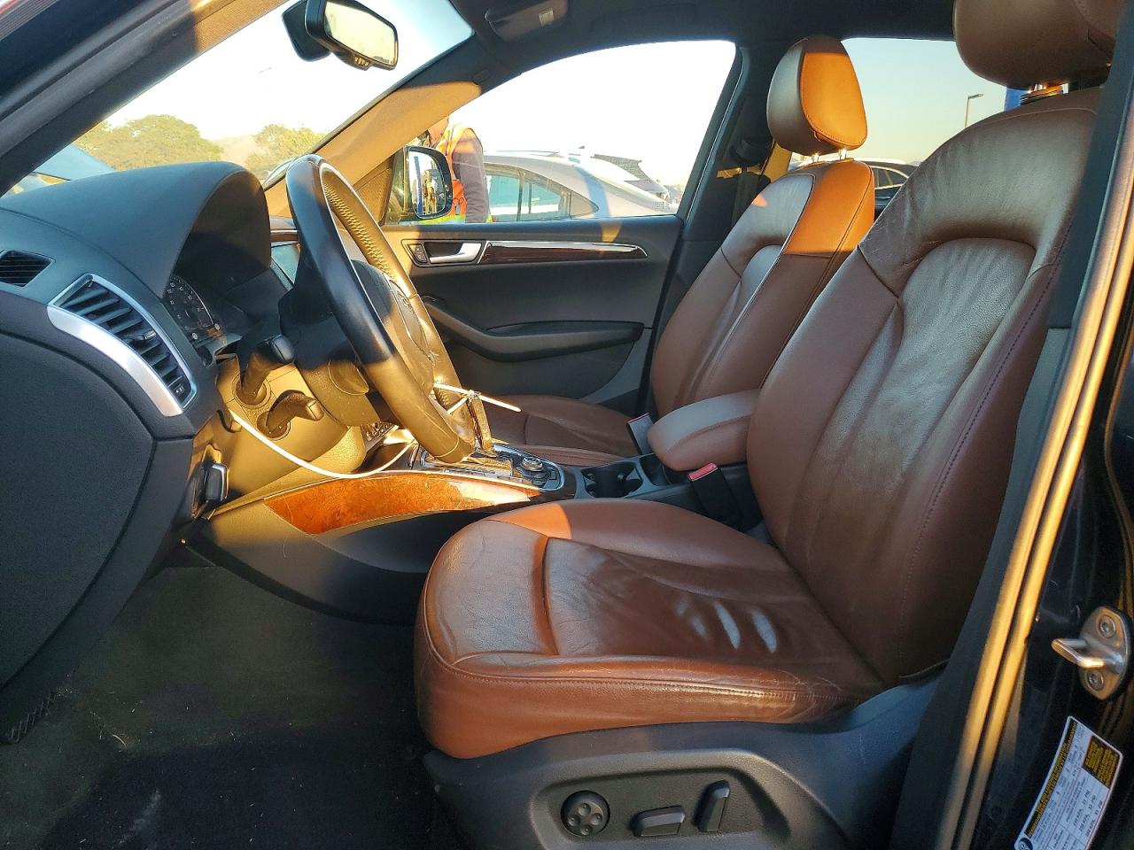 2011 AUDI Q5 PREMIUM PLUS photo 13