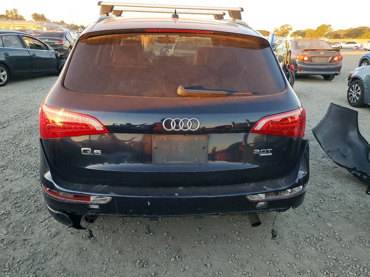 2011 AUDI Q5 PREMIUM PLUS photo 11