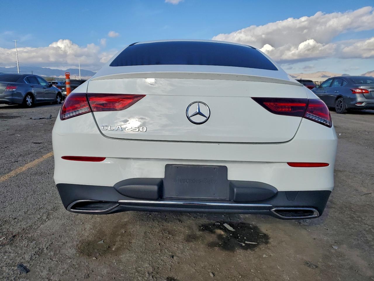 2022 MERCEDES-BENZ CLA 250 photo 6