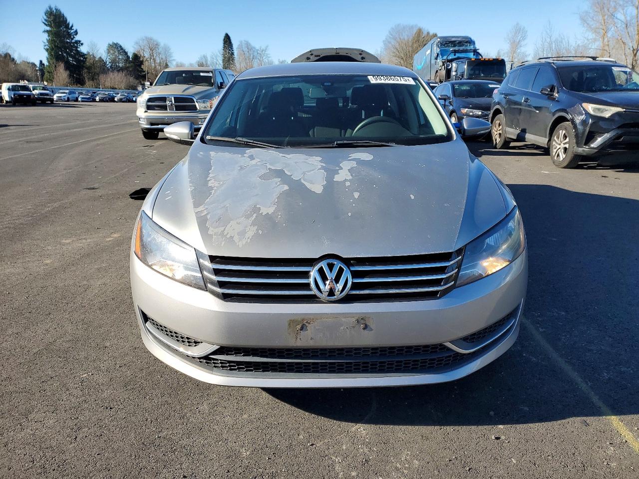 2012 VOLKSWAGEN PASSAT S photo 5