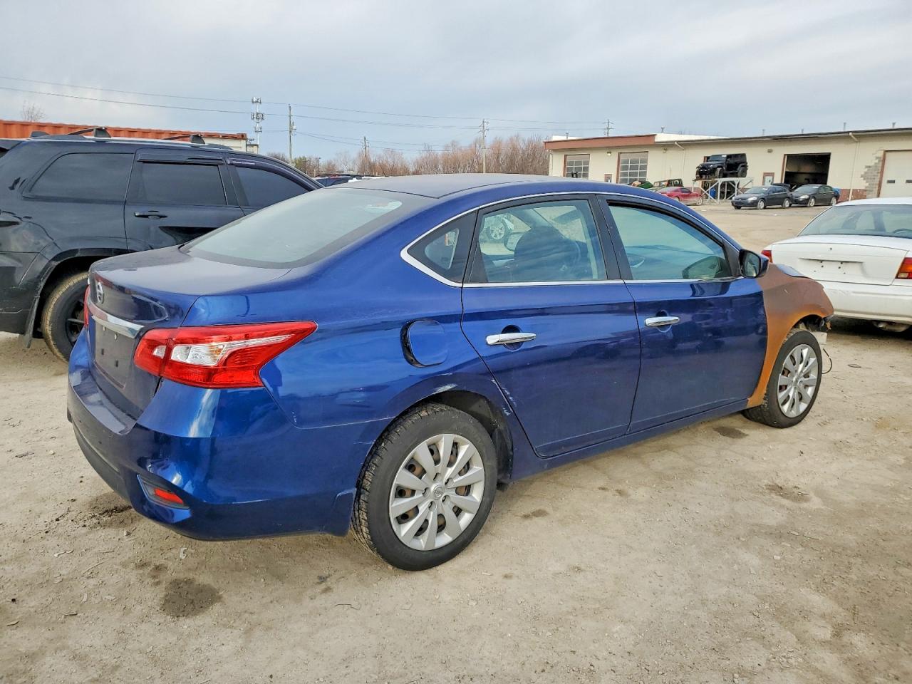 2018 NISSAN SENTRA S photo 3