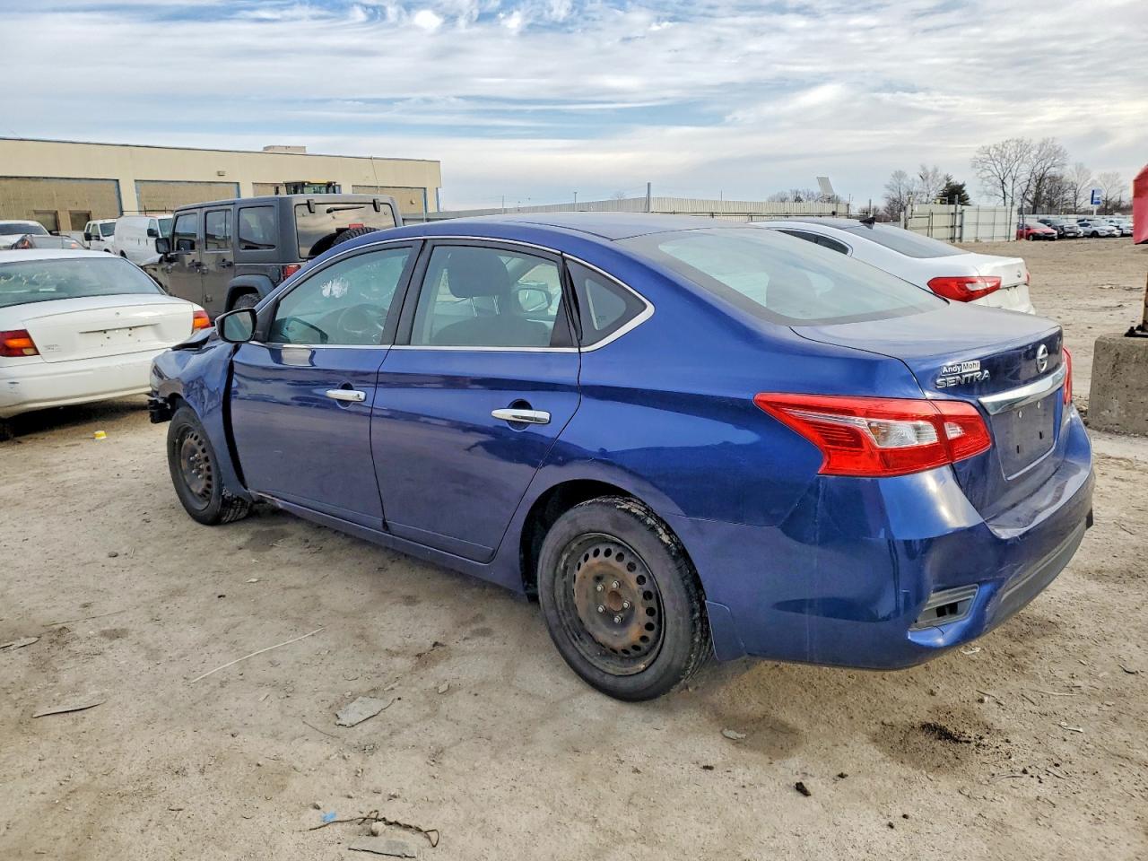 2018 NISSAN SENTRA S photo 2