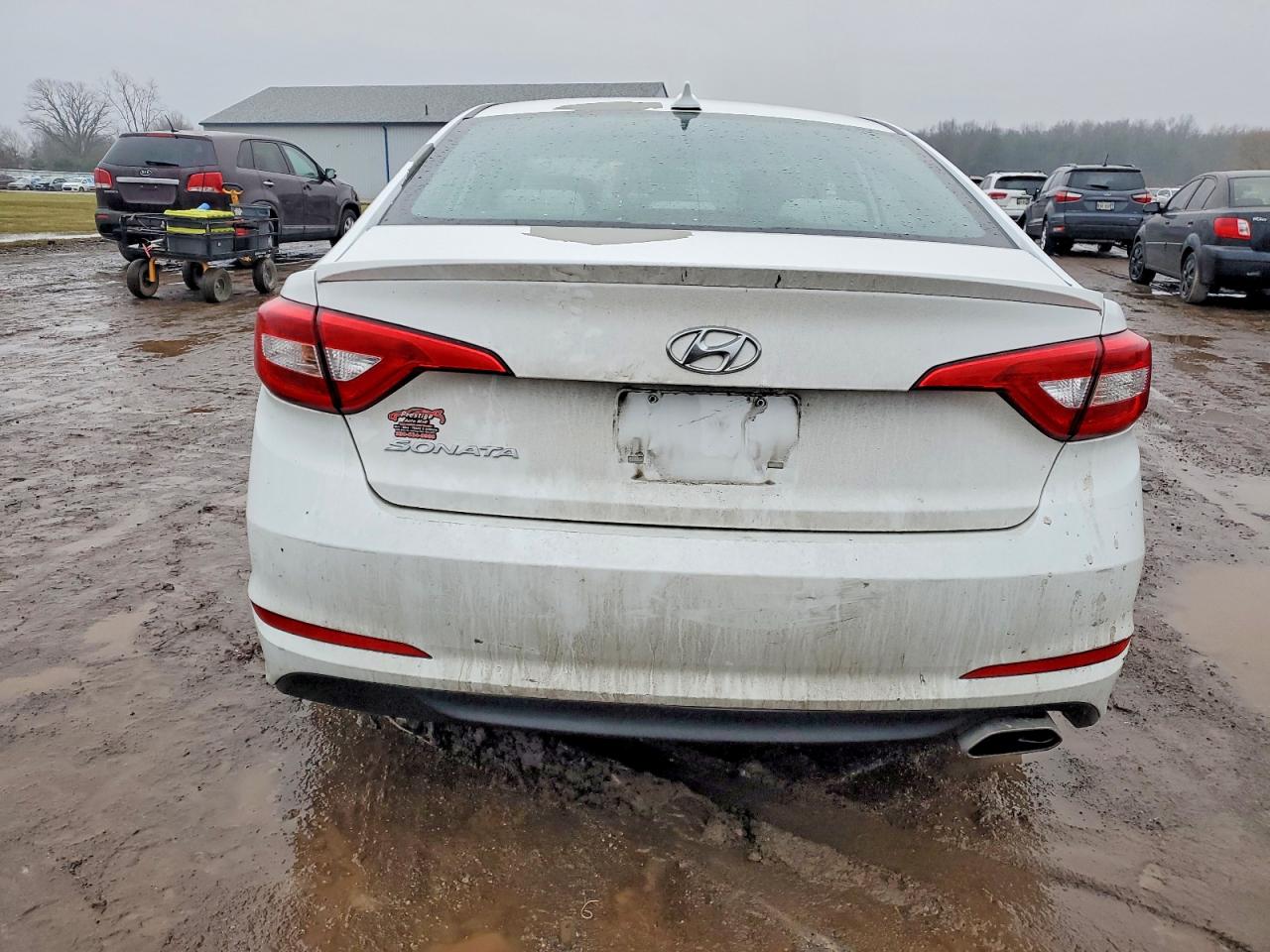 2017 HYUNDAI SONATA SE photo 16