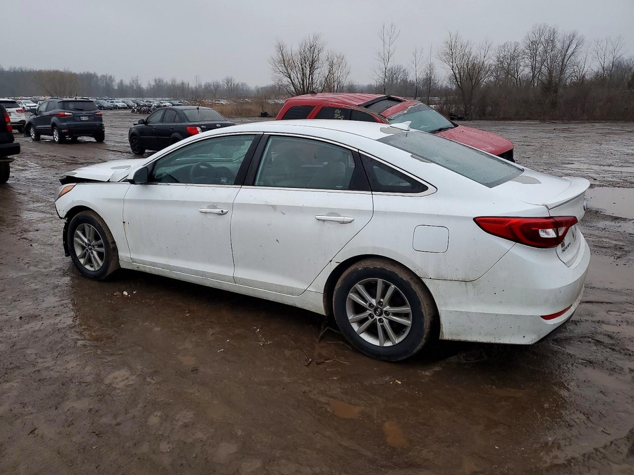 2017 HYUNDAI SONATA SE photo 4