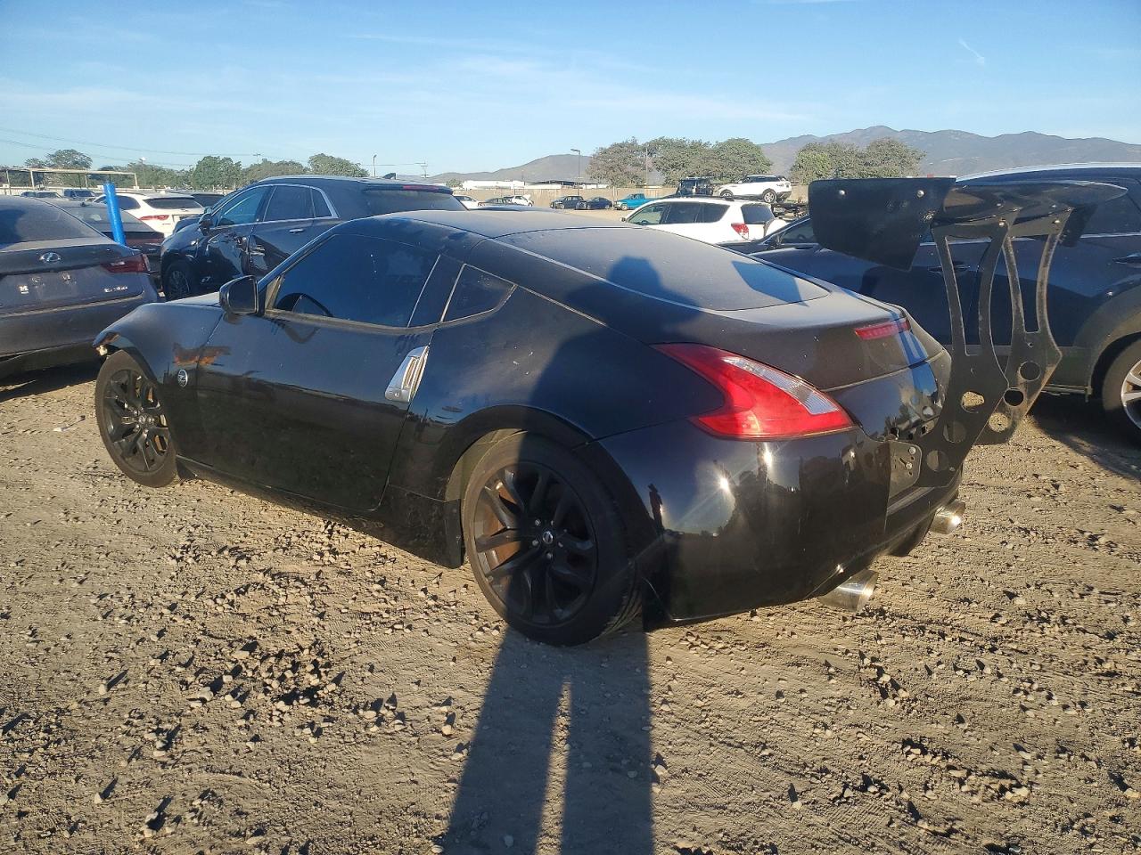 2017 NISSAN 370Z BASE photo 3