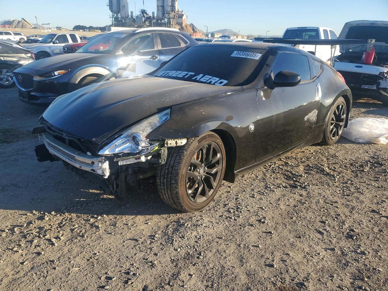 2017 NISSAN 370Z