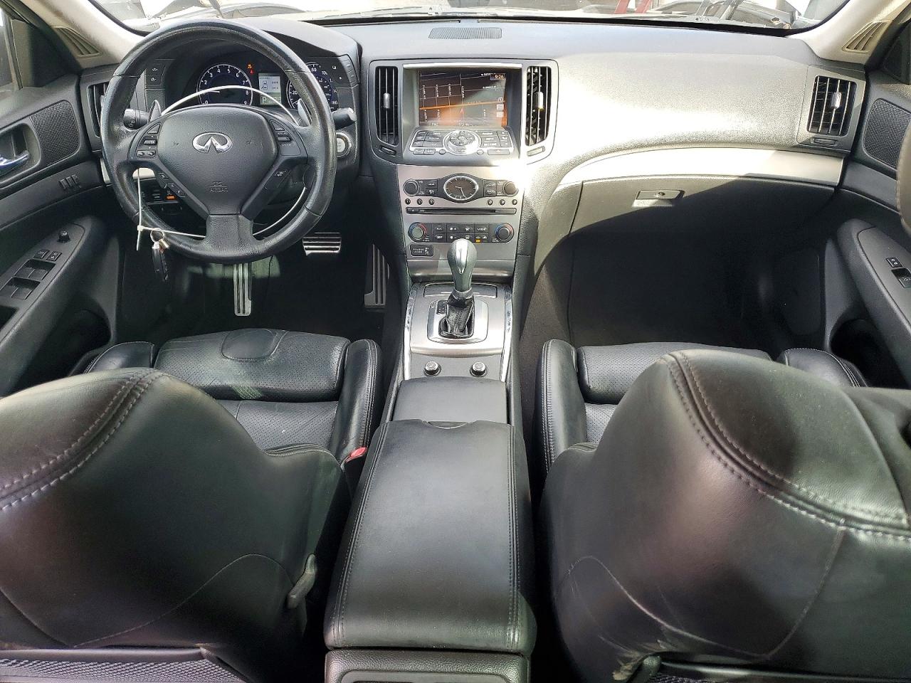 2011 INFINITI G37 BASE photo 8
