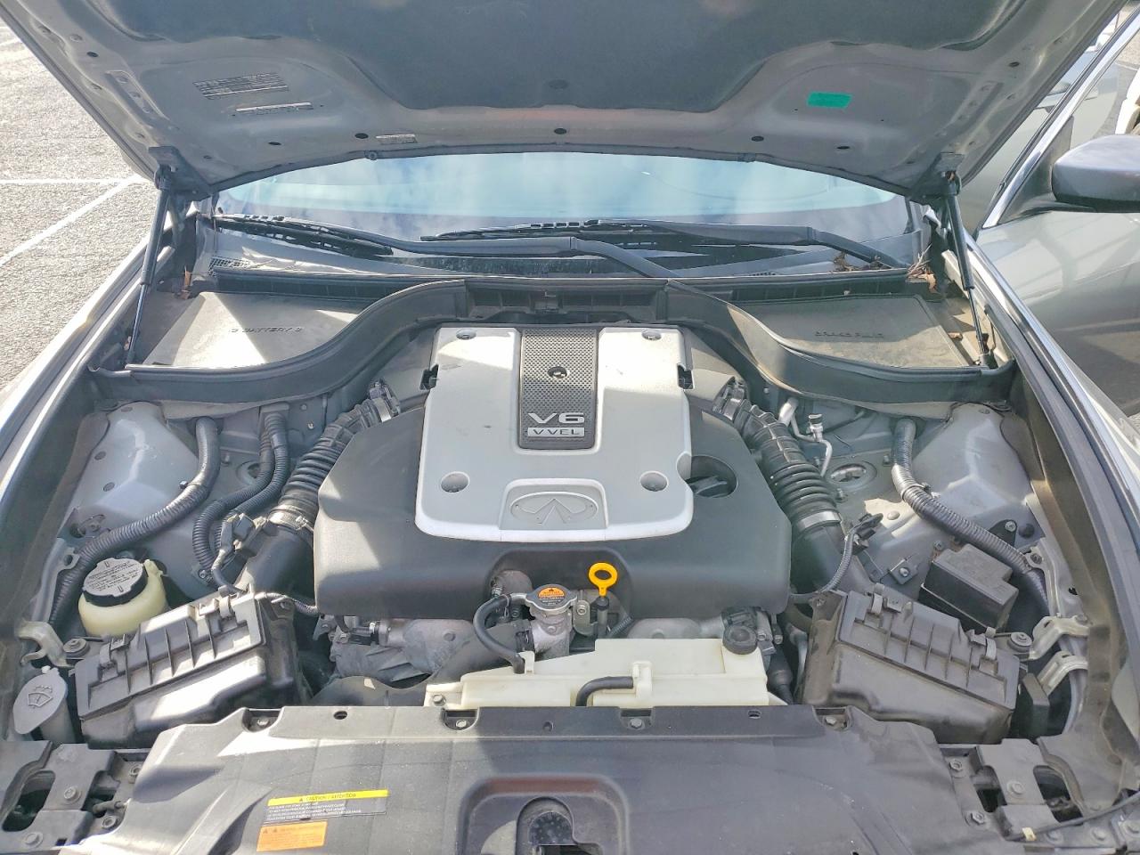 2011 INFINITI G37 BASE photo 11