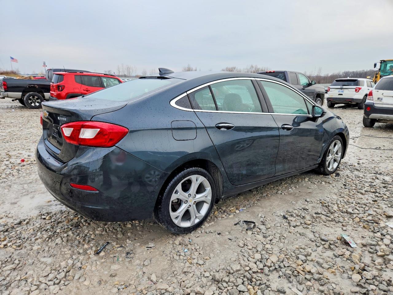 2017 CHEVROLET CRUZE PREMIER photo 3