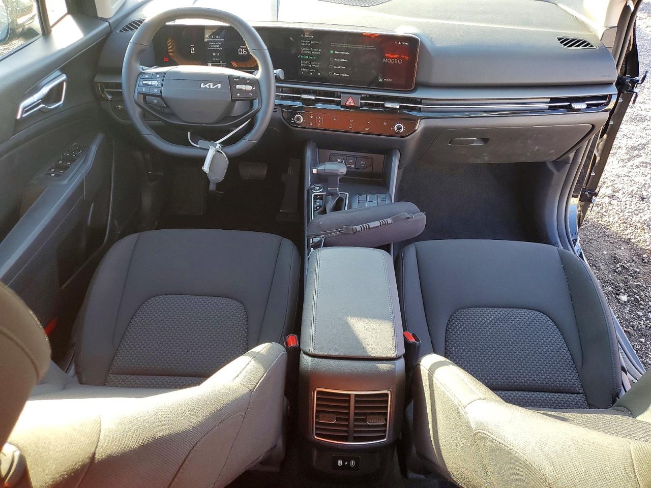 2026 KIA SPORTAGE LX photo 8