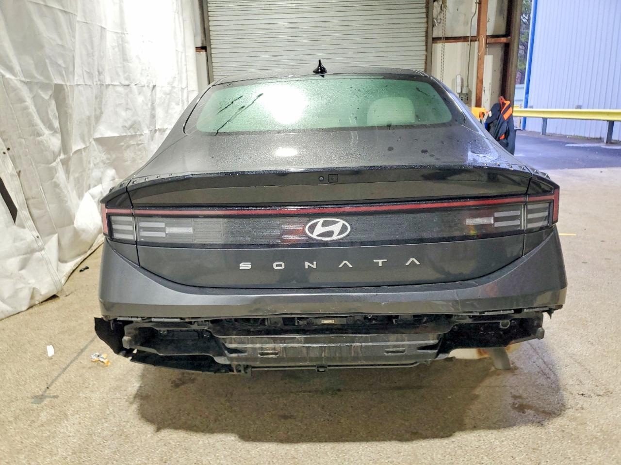 2025 HYUNDAI SONATA SEL photo 6