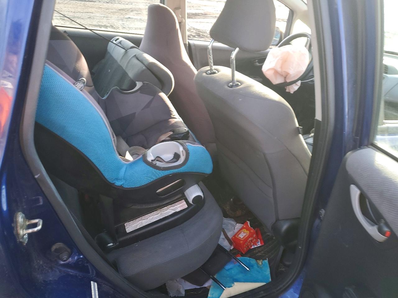2013 HONDA FIT photo 10