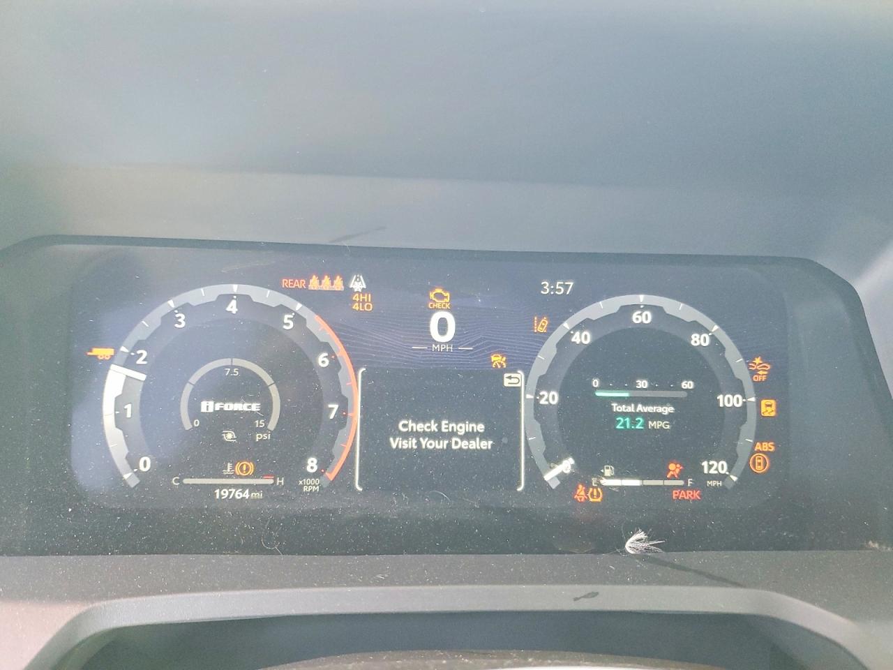 2024 TOYOTA TACOMA DOUBLE CAB photo 9