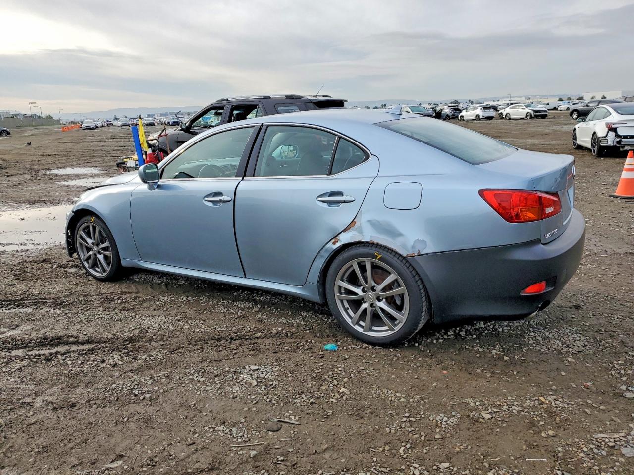 2008 LEXUS IS 250 photo 2