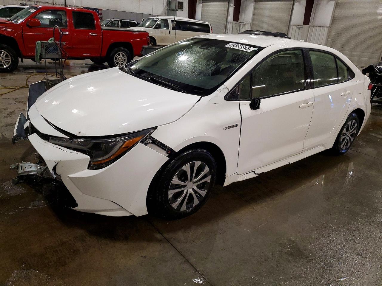 2021 TOYOTA COROLLA