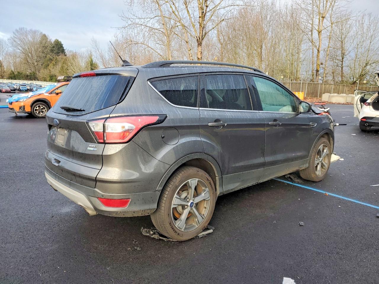 2018 FORD ESCAPE SEL photo 3