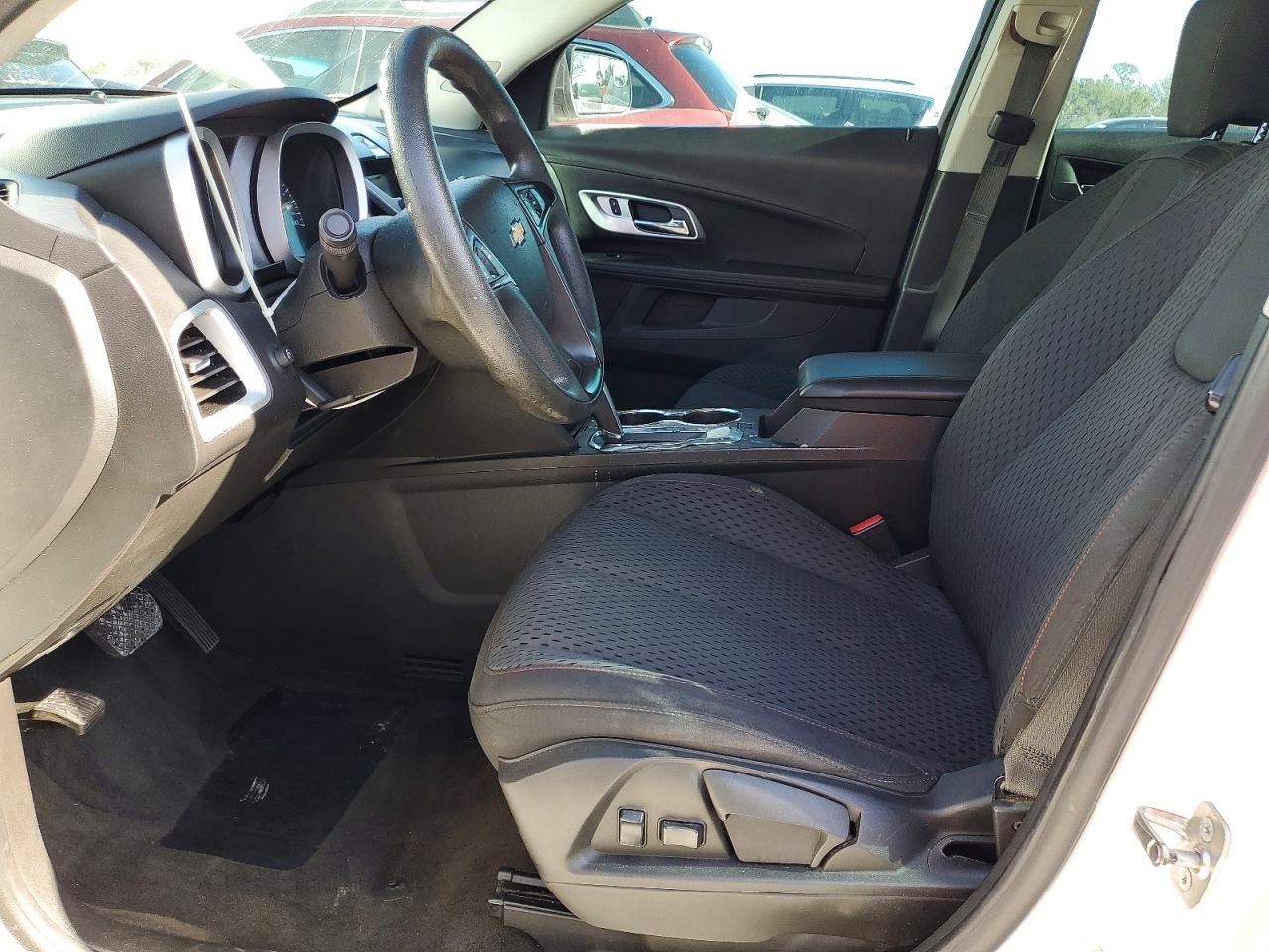 2013 CHEVROLET EQUINOX LS photo 19