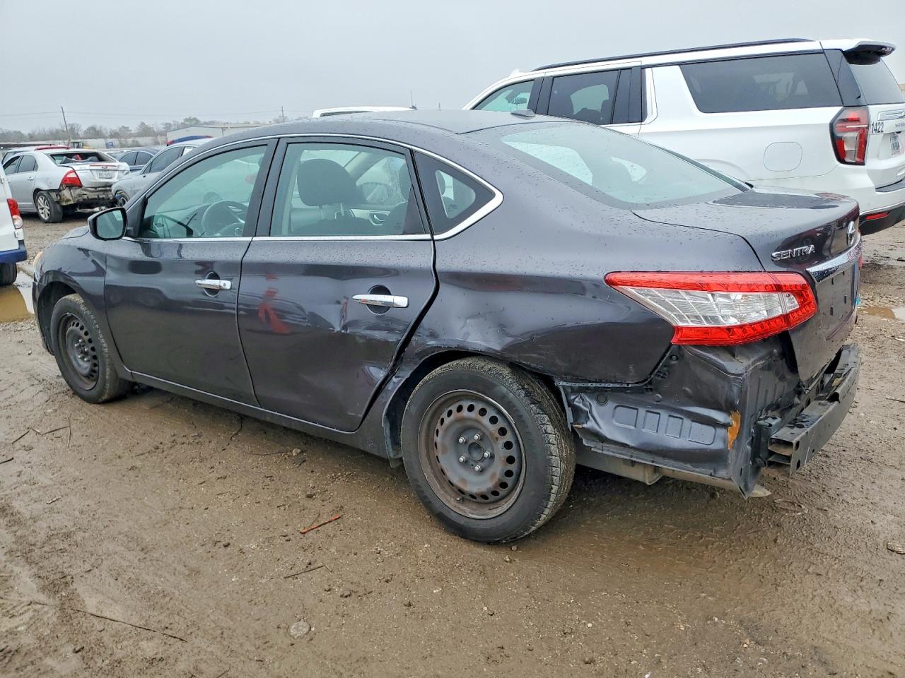 2014 NISSAN SENTRA S photo 2