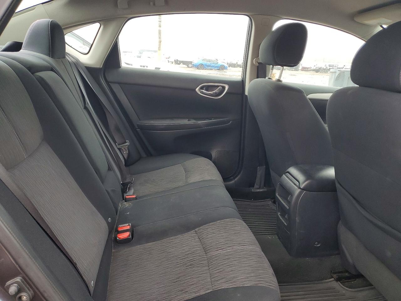 2014 NISSAN SENTRA S photo 10