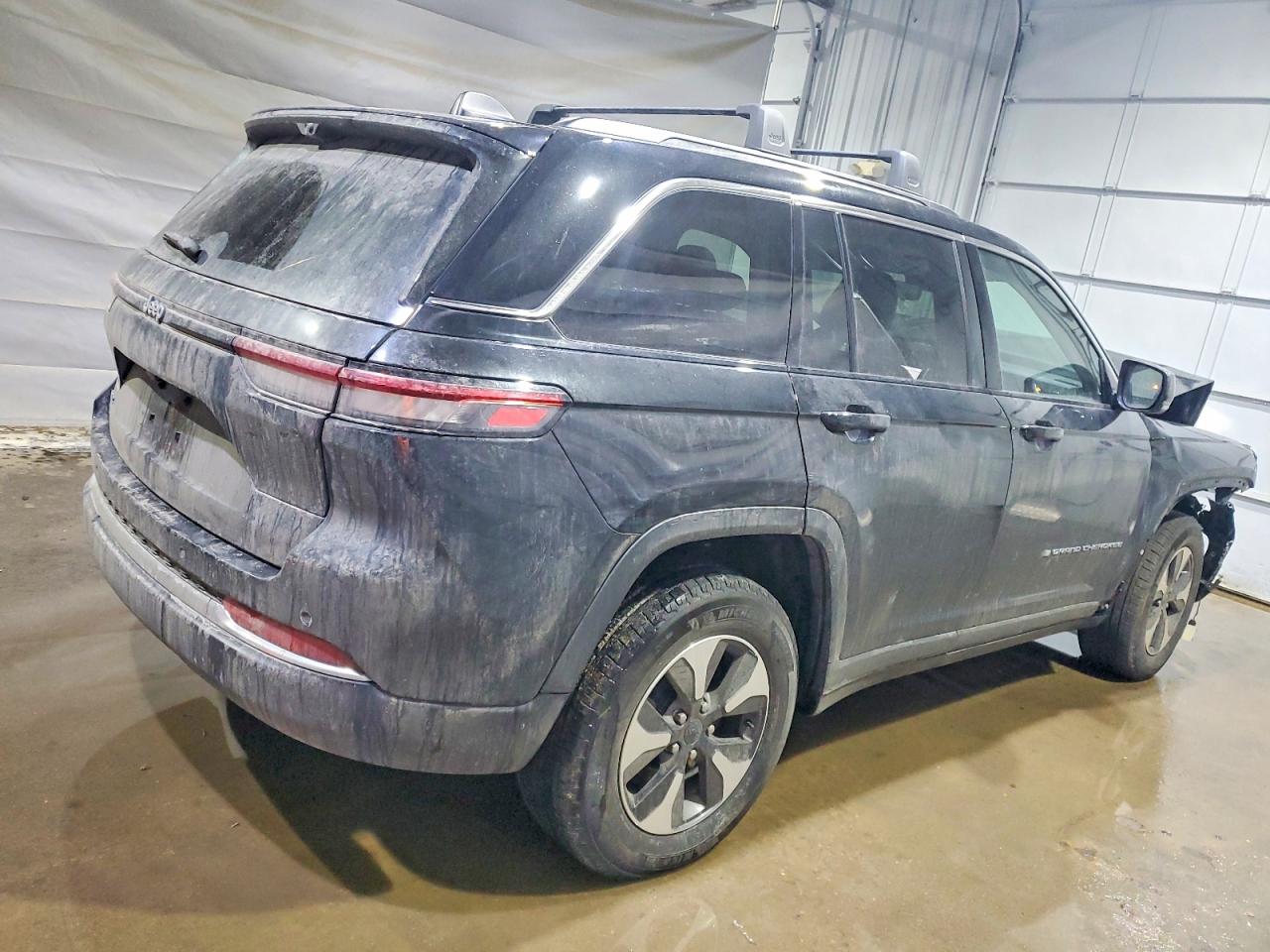 2024 JEEP GRAND CHEROKEE LIMITED 4XE photo 3