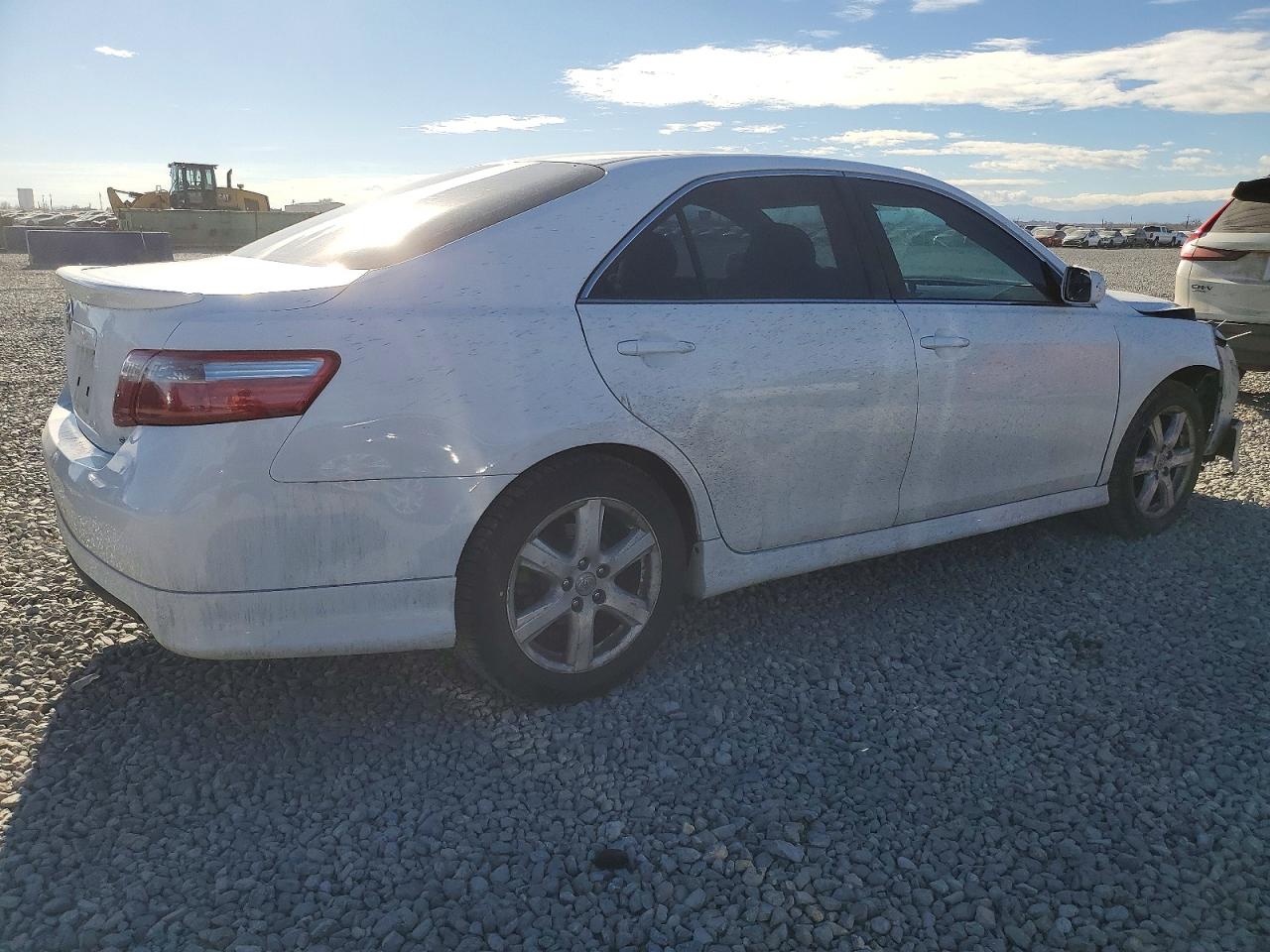 2007 TOYOTA CAMRY LE photo 3
