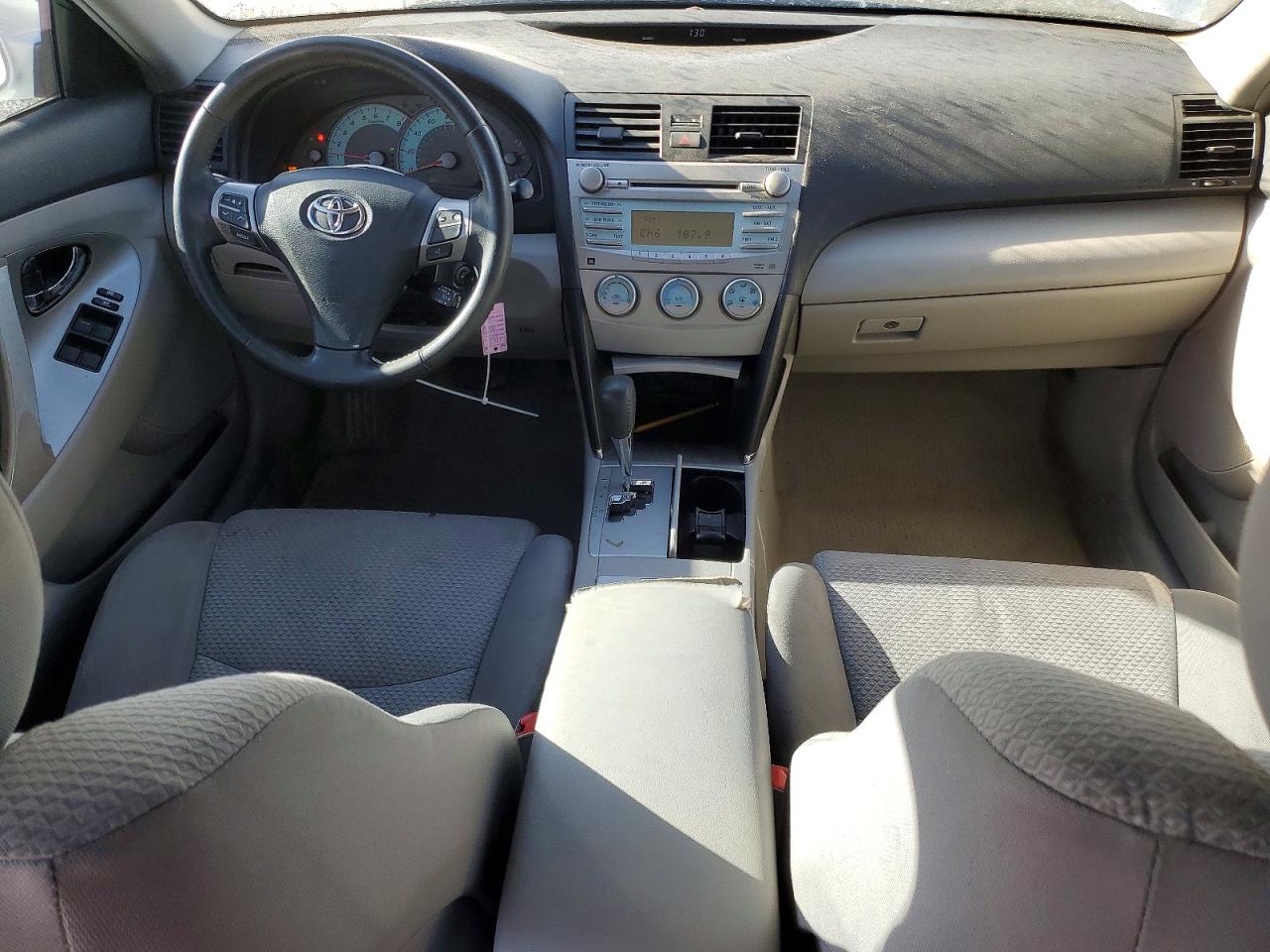 2007 TOYOTA CAMRY LE photo 8