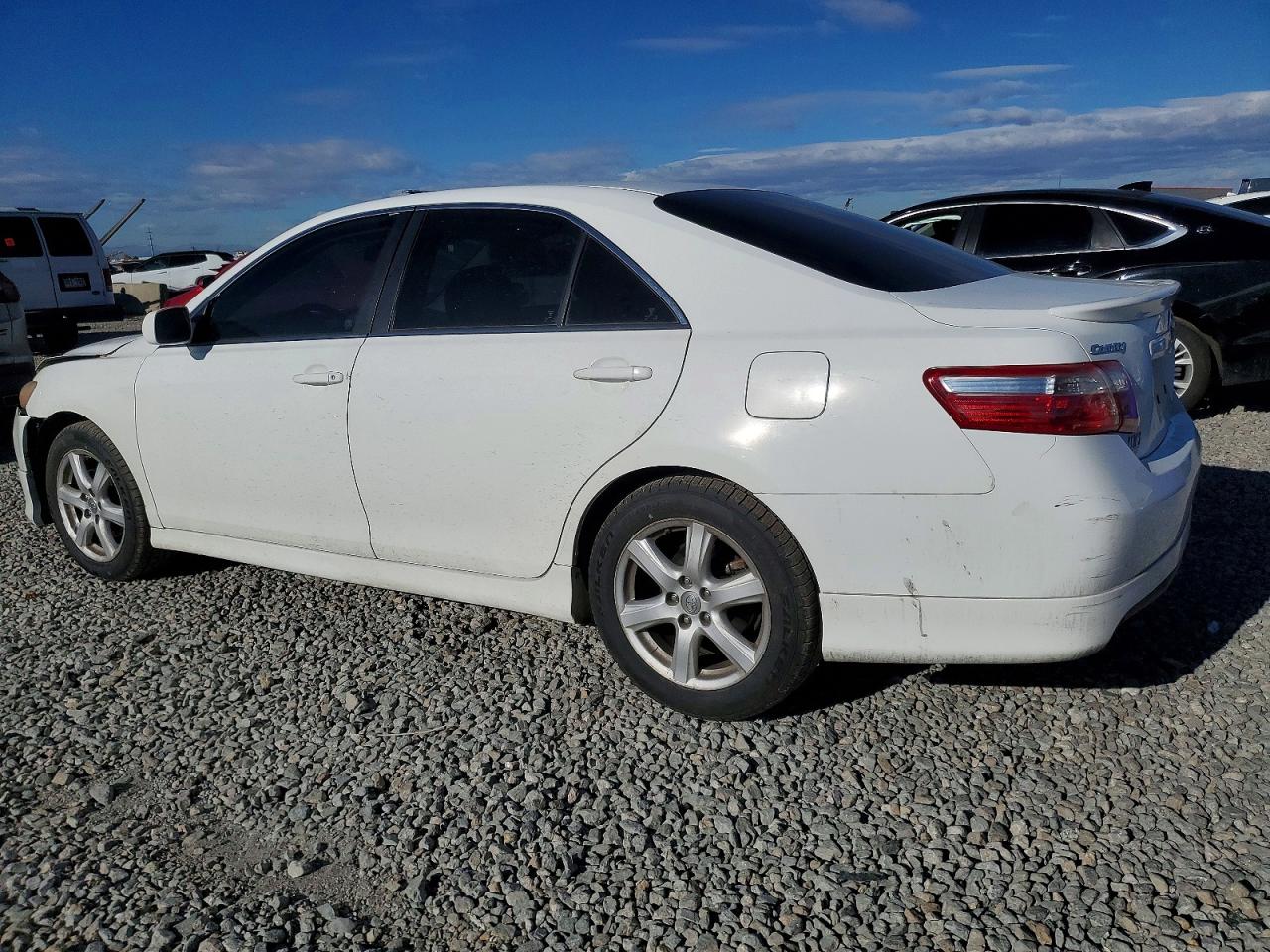 2007 TOYOTA CAMRY LE photo 2