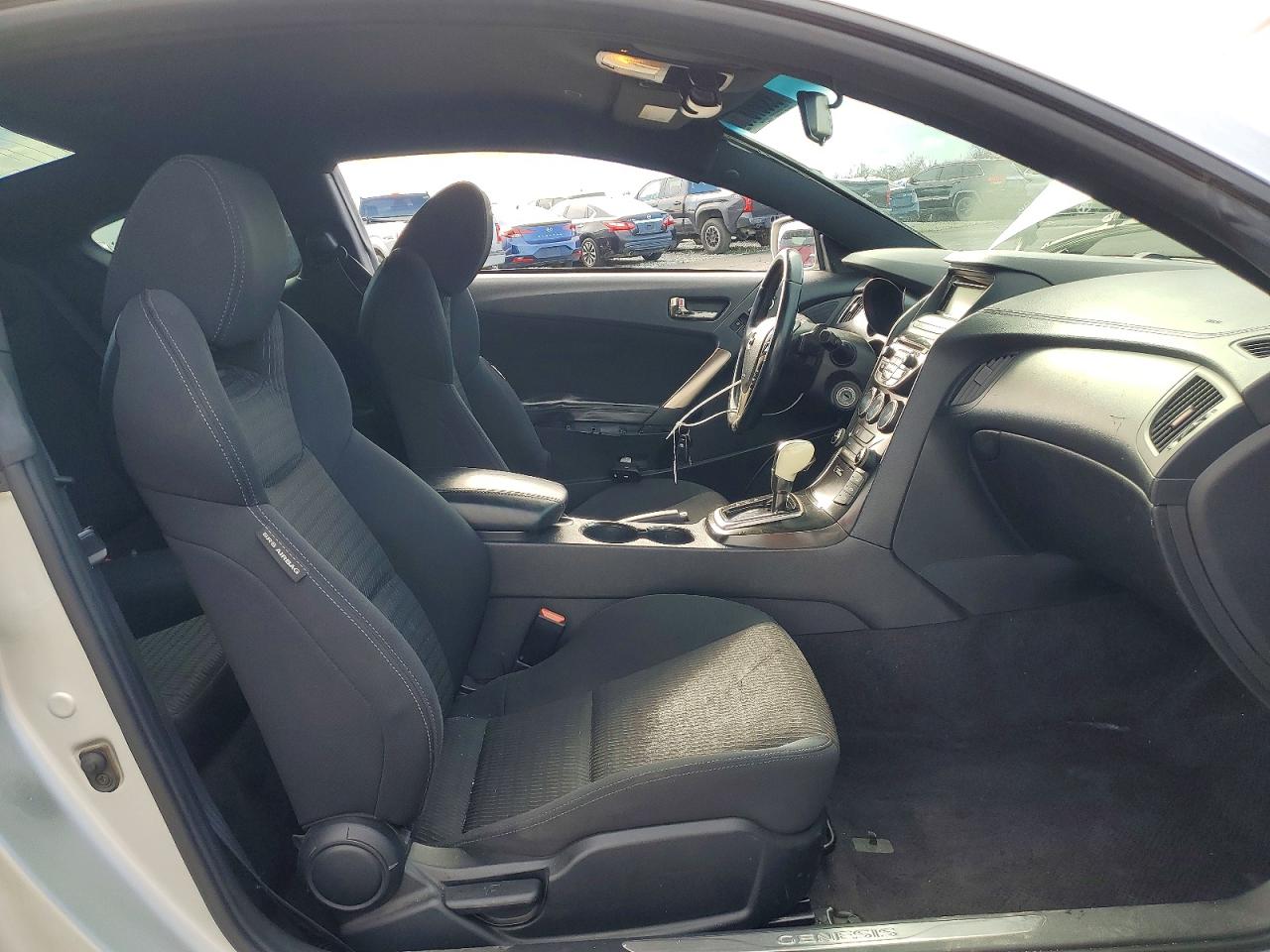 2013 HYUNDAI GENESIS COUPE 2.0T photo 13