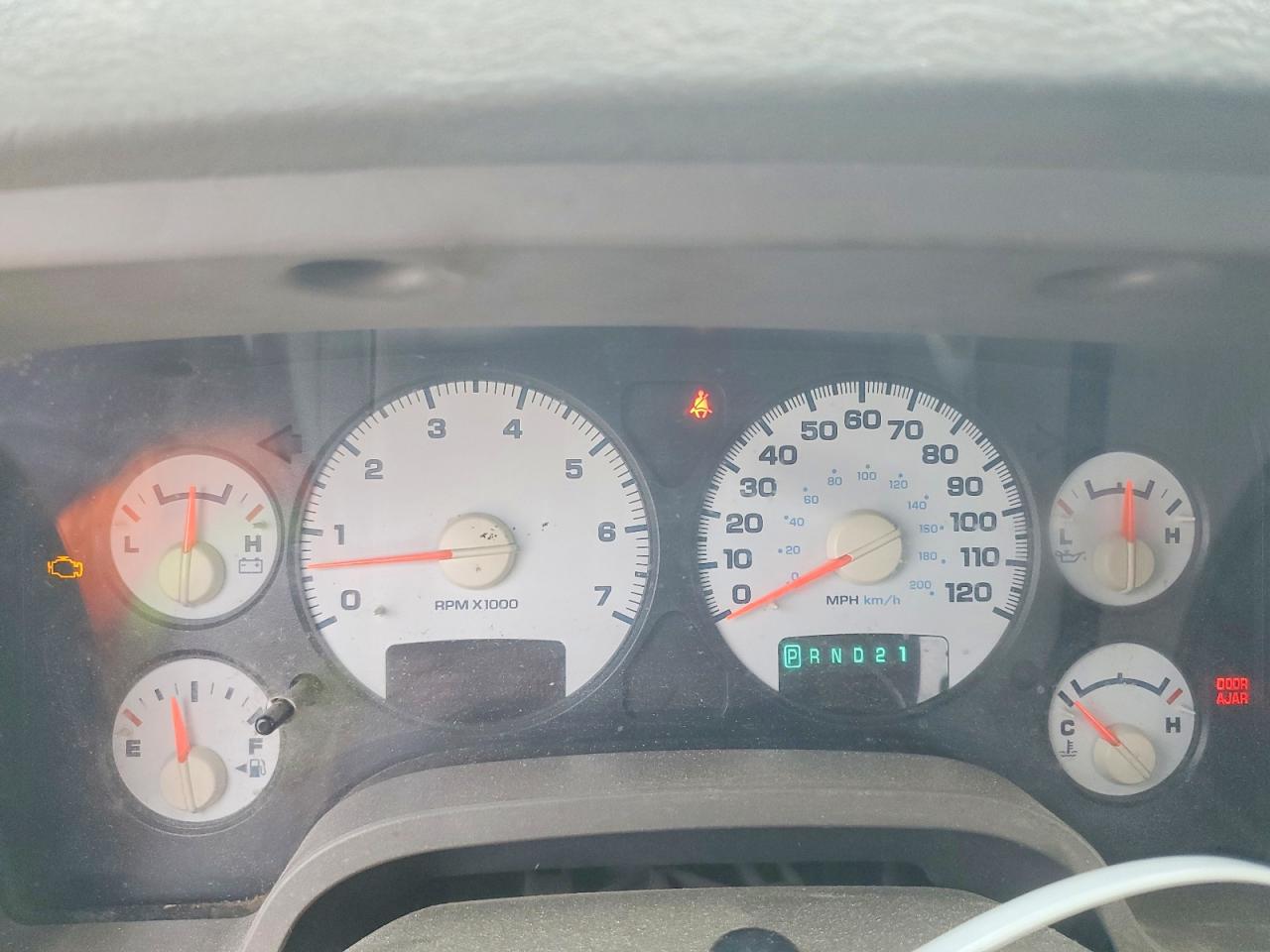 2004 DODGE RAM 1500 photo 9
