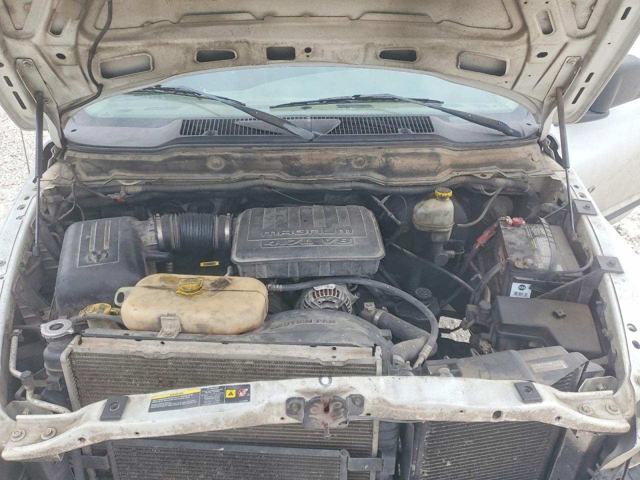 2004 DODGE RAM 1500 photo 11