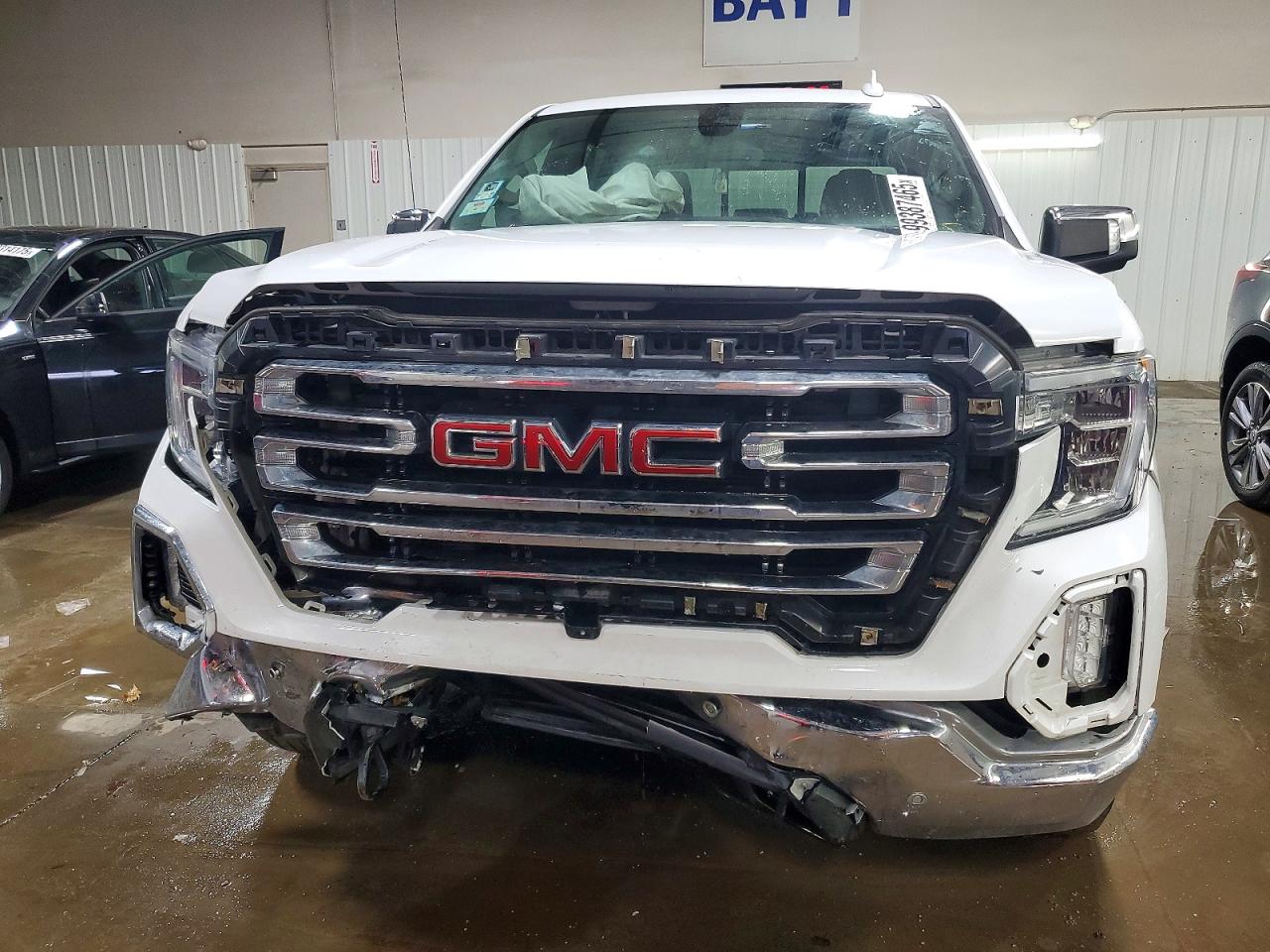 2019 GMC SIERRA K1500 SLT photo 9